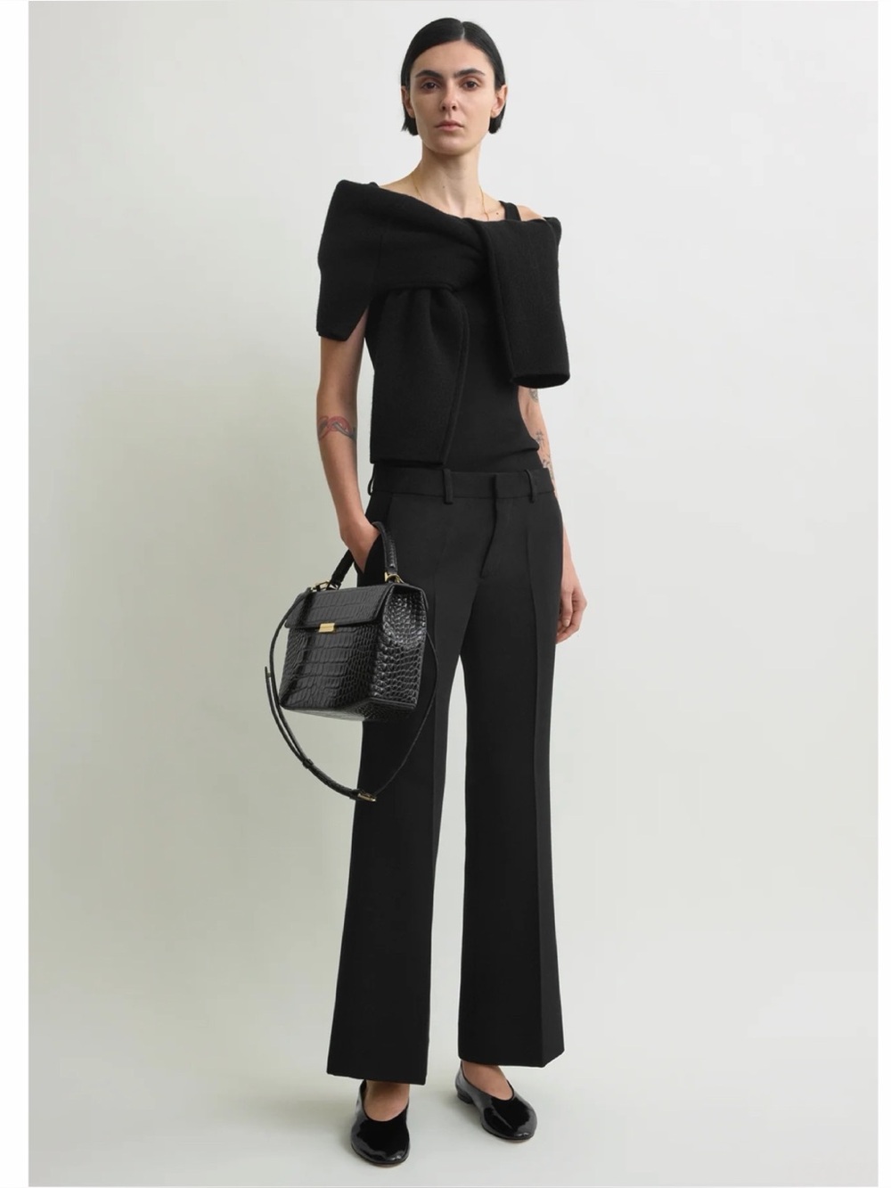New w/ Tags Toteme Kick Flare Trousers in Black size 38 / US 6.